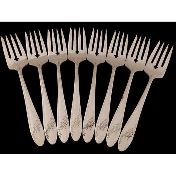 8 Vintage Tudor Plate Queen Bess II 1946 Salad Forks 6.5" Oneida Community - Picture 1 of 5